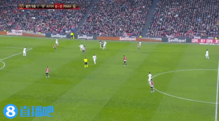 海港夺冠历程：上半程排第4，对BIG4仅取1分；下半程11胜2平2负